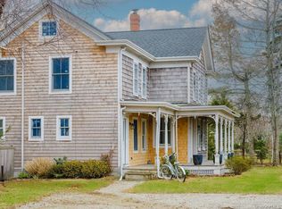 7220 Main Rd, East Marion, NY 11939