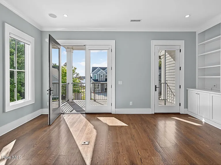 3609 Watercraft Ferry Ave — Photo 17