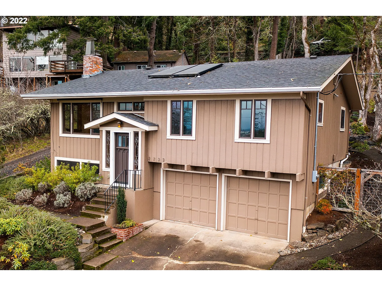 2735 Spring Blvd photo 1