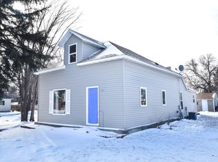 321 3rd St SE, Barnesville, MN 56514