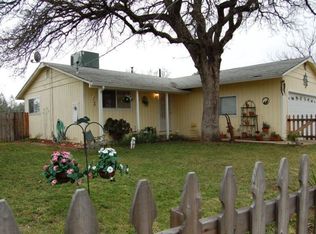 1297 Riviera Dr, Redding, CA 96001