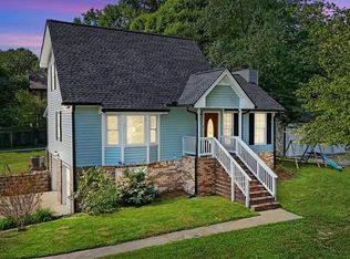 902 N Lassetter Cir, Villa Rica, GA 30180