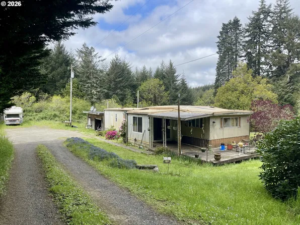 61772 Ross Inlet Rd, Coos Bay, OR 97420