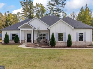 1094 McLeod Estates Dr, Monroe, GA 30655