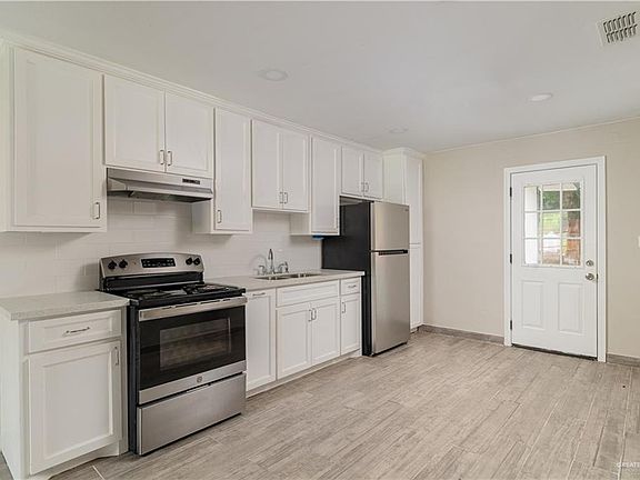 2nd image of 2513 Beaumont Ave APT 3