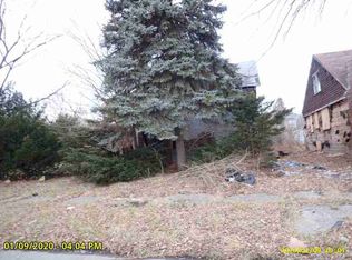 12027 Findlay St, Detroit, MI 48205