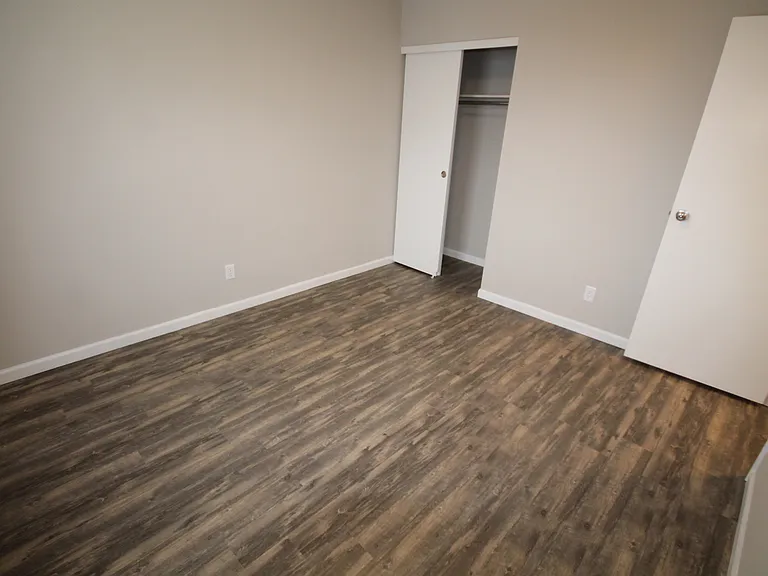 451 Alden Ave — Photo 42