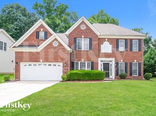 2424 Coneflower Dr, Charlotte, NC 28213