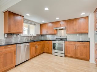 17222 Nisson Rd APT A, Tustin, CA 92780