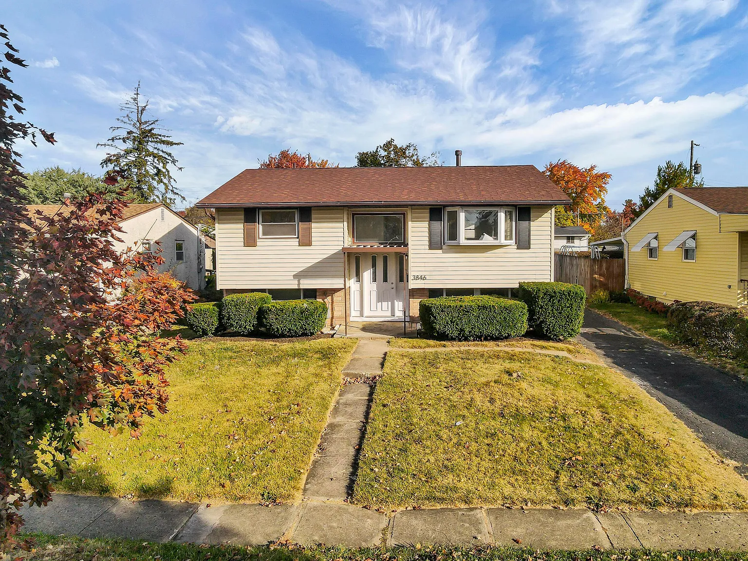 3846 Eakin Rd photo 1