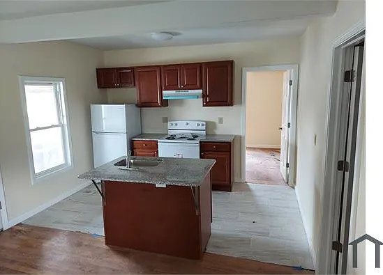 74 New Park Ave #3B