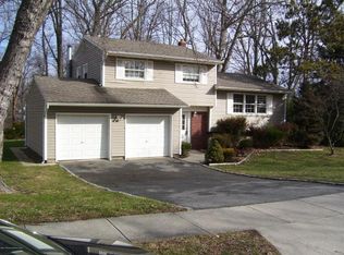 30 Essie Dr, Matawan, NJ 07747