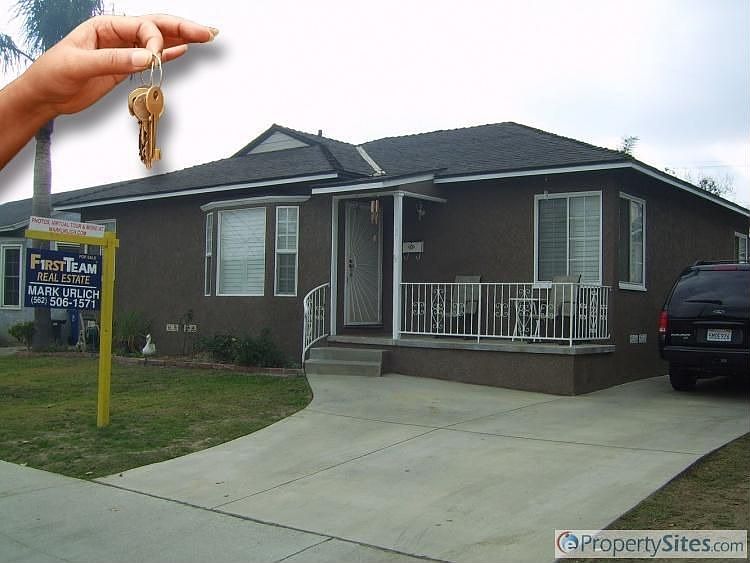 1st image of 4933 Palo Verde Ave