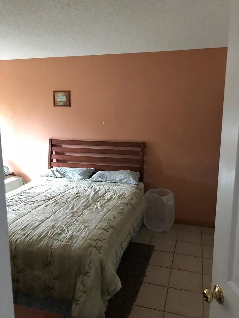 Available Now : 3 Bedroom 2 Bath Condo — Photo 2