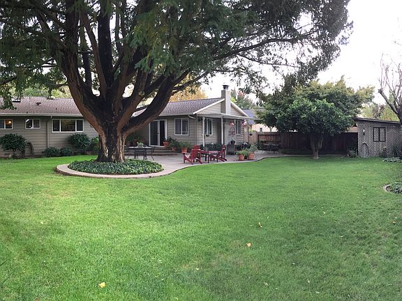 3rd image of 201 Paseo Arboles