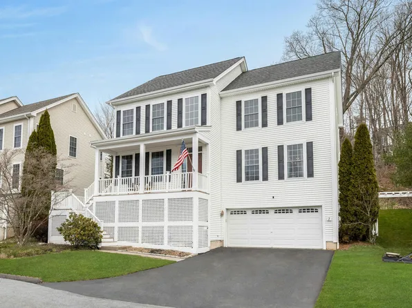 7 Washington Circle #7, Southbury, CT 06488