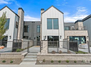 2520 W Iron Coop St, Eagle, ID 83616