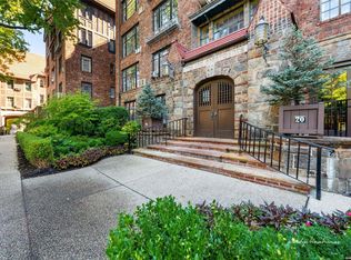 20 Continental Ave, Flushing, NY 11375