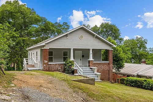 2426 Avenue U Photo 1