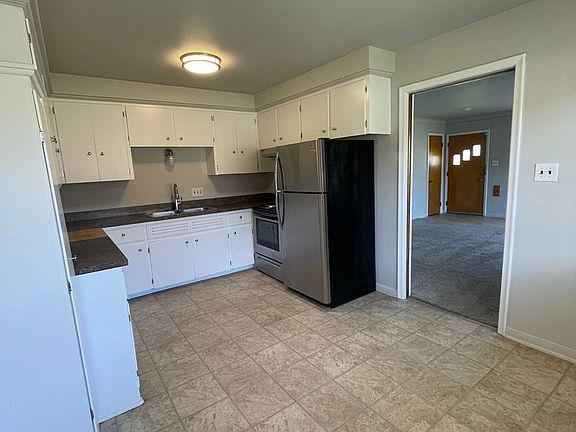 2nd image of 3830 Devon Rd APT 1