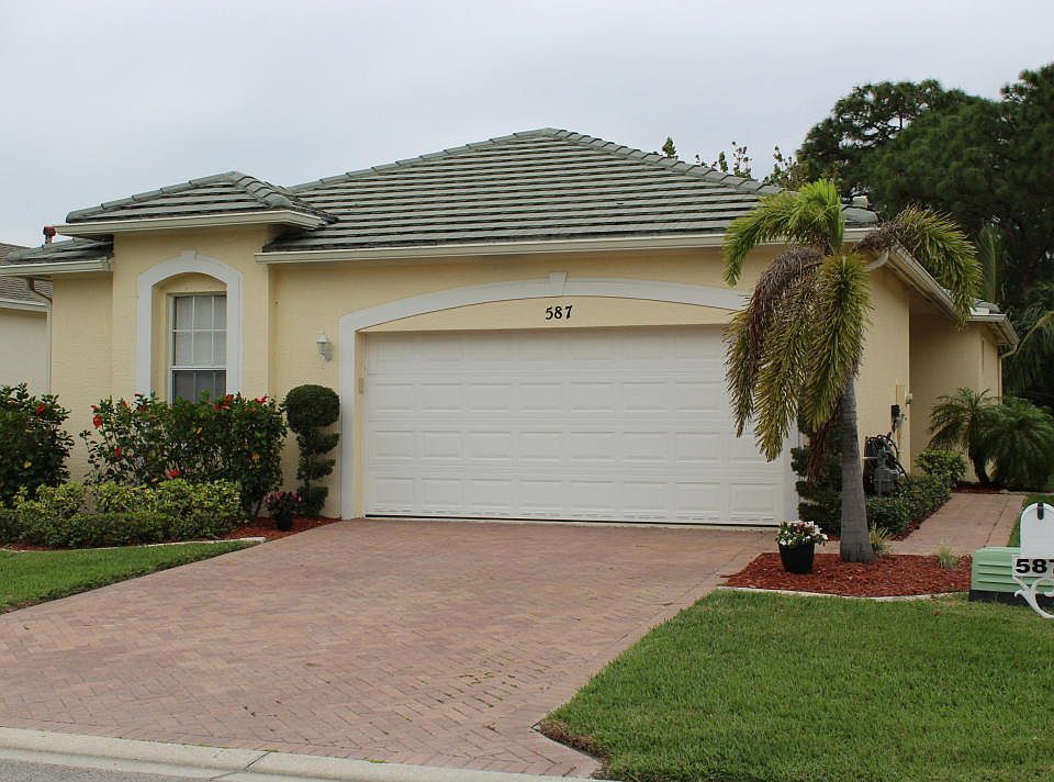1st image of 587 SW Indian Key Dr