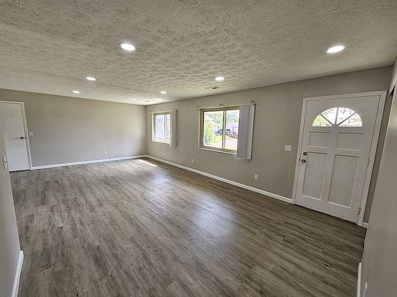 2nd image of 7779 Cedar Wood Cir