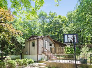 62 Martin View Rd, Lake Hopatcong, NJ 07849