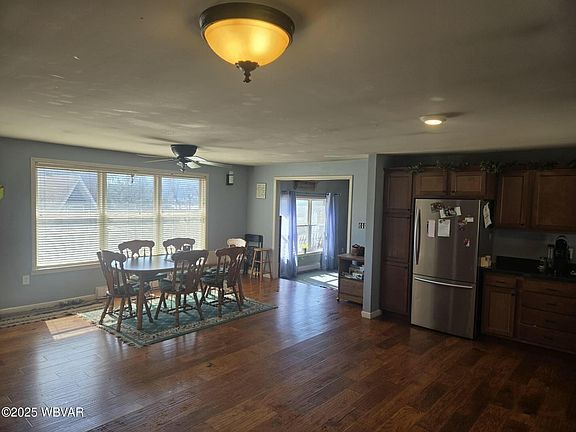 2nd image of 37 Pineview Dr