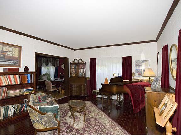 Music Parlor