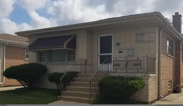 551 Calhoun Ave photo 1