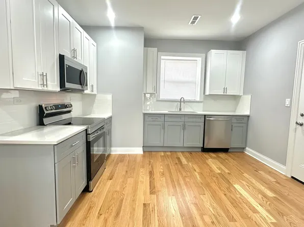 4500 Sheridan, 4500 N Sheridan Rd #1012-3, Chicago, IL 60640