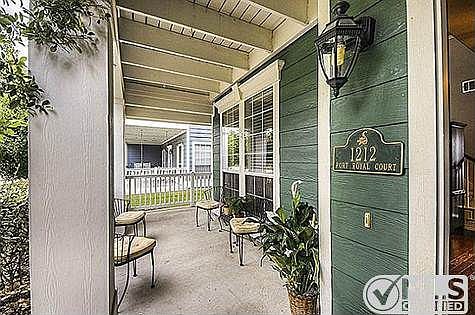 3rd image of 1212 Port Royal Ct