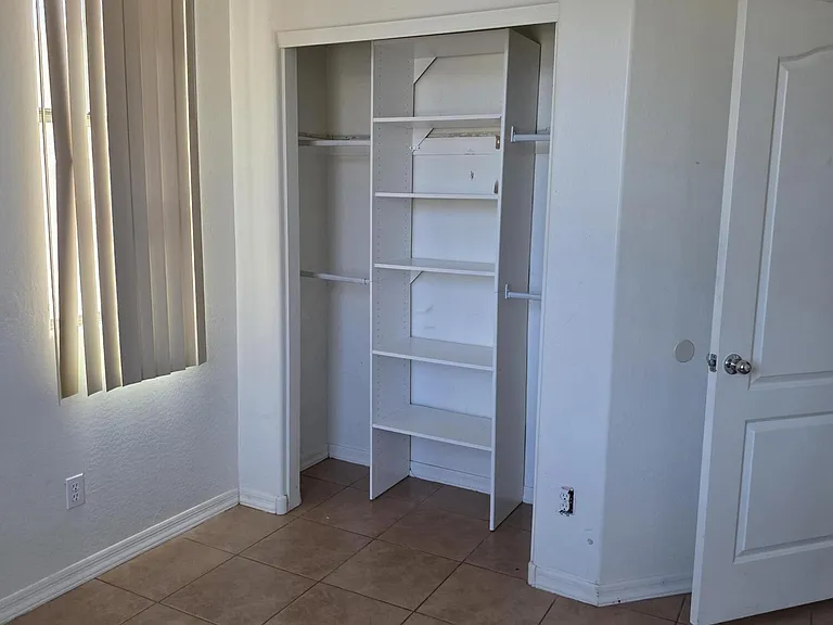12600 W Diaz Dr — Photo 7