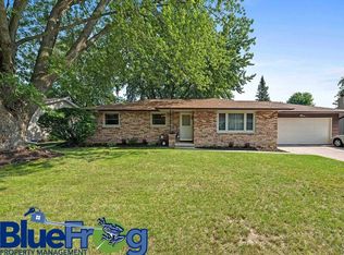 1504 Commanche Ave, Green Bay, WI 54313