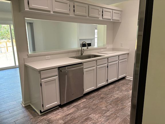 Kitchen 3