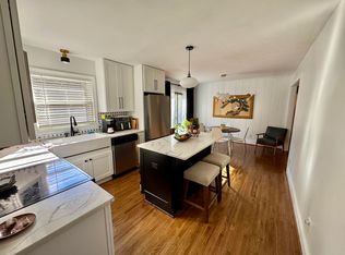 1130 Tarrington Ave, Charlotte, NC 28205