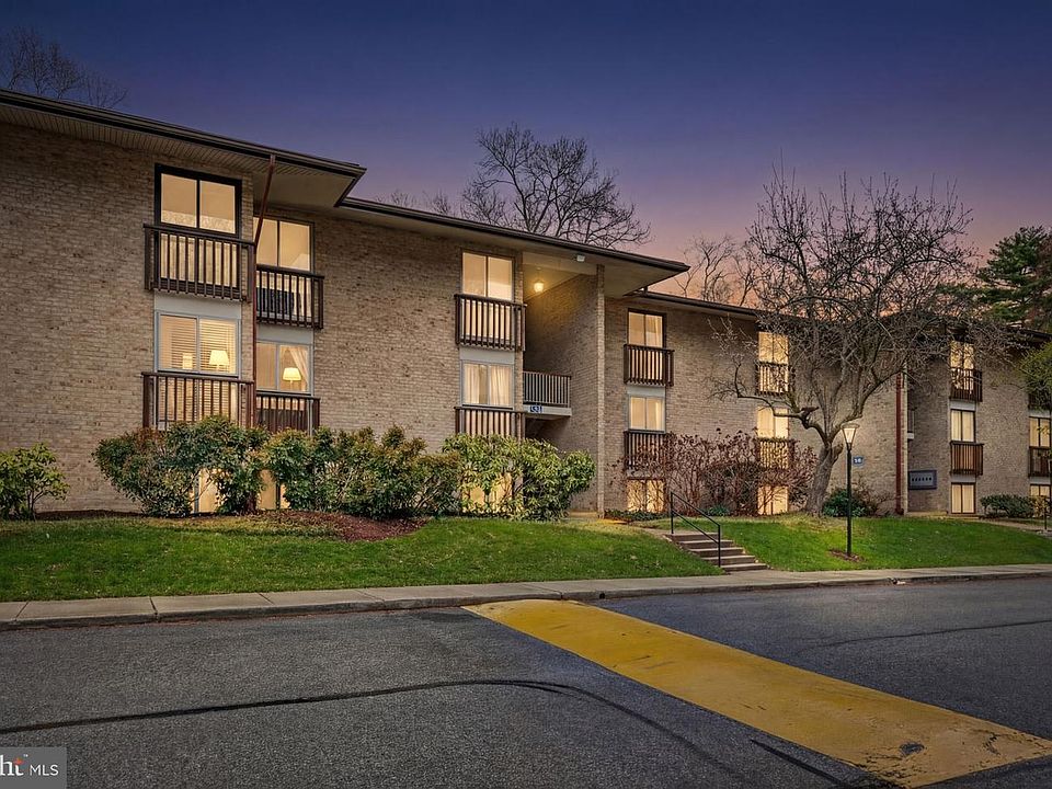 1st image of 796 Fairview Ave APT F