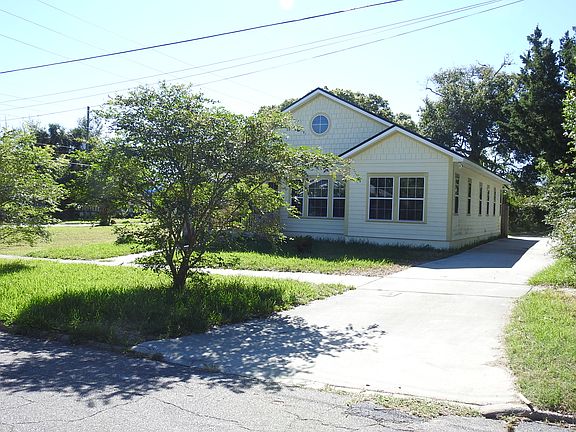 3rd image of 1244 Pippin St