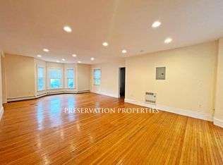 399 Newtonville Ave #2, Newton, MA 02460