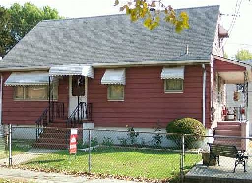 4 Wheeler Ave.