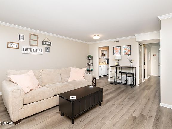 3rd image of 2723 Langdon Dr