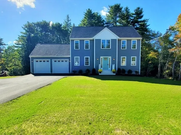 5 Seipet St, Carver, MA 02330