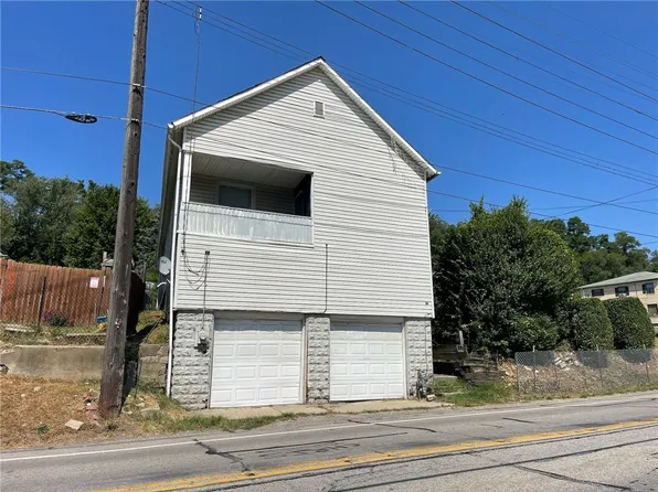 126 Elmwood St, New Castle, PA 16101