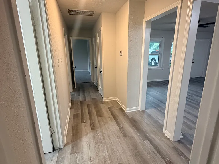 4931 Cosby St — Photo 5