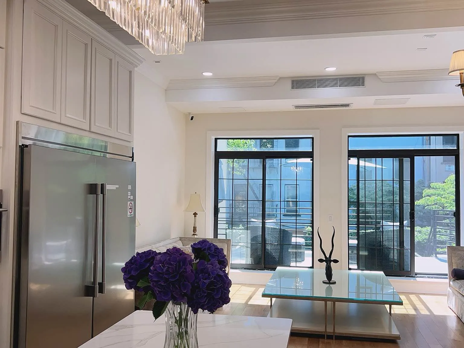 450 West 44th Street — Photo 4