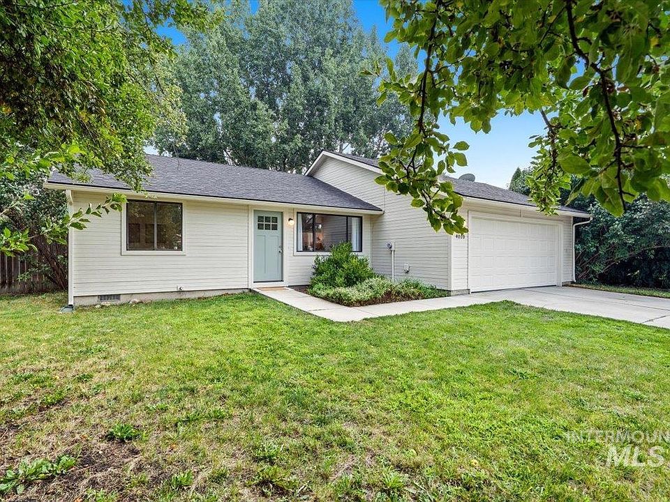 1st image of 4010 N Cambria Way