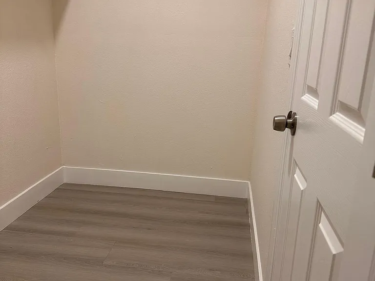 267 E Bella Serata Ave — Photo 6