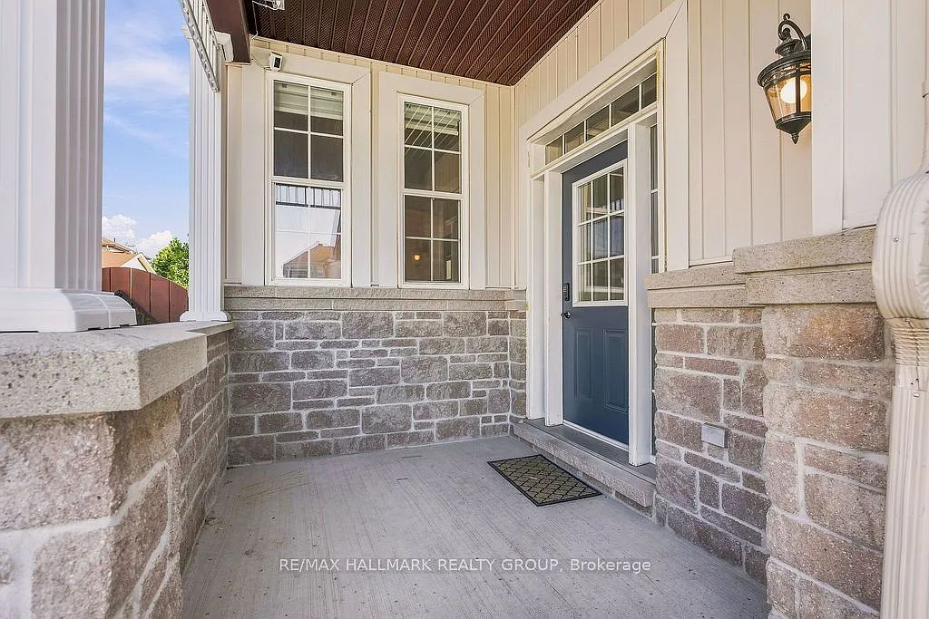 3 bed, $3,800 — Photo 2