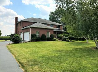 3519 Ridge Rd, Spring Grove, IL 60081