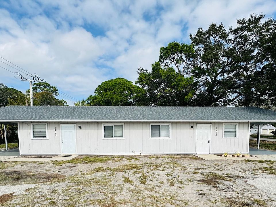 1st image of 1903-1905 57th Ave W #2888560A4